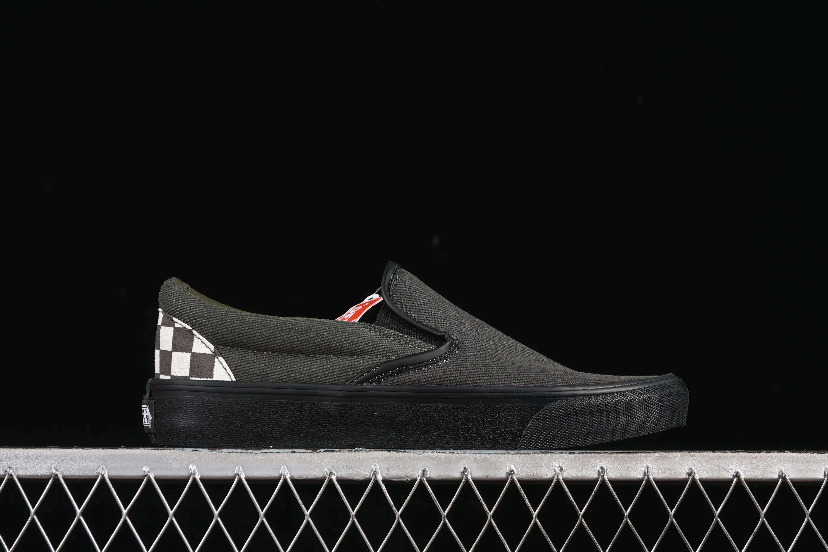 All categories Vans Vans series Vans Low Vans low-top Vainl Archive x Vans Classic Slip-On joint model Vans low-top casual sneakers VN000BVZRUX